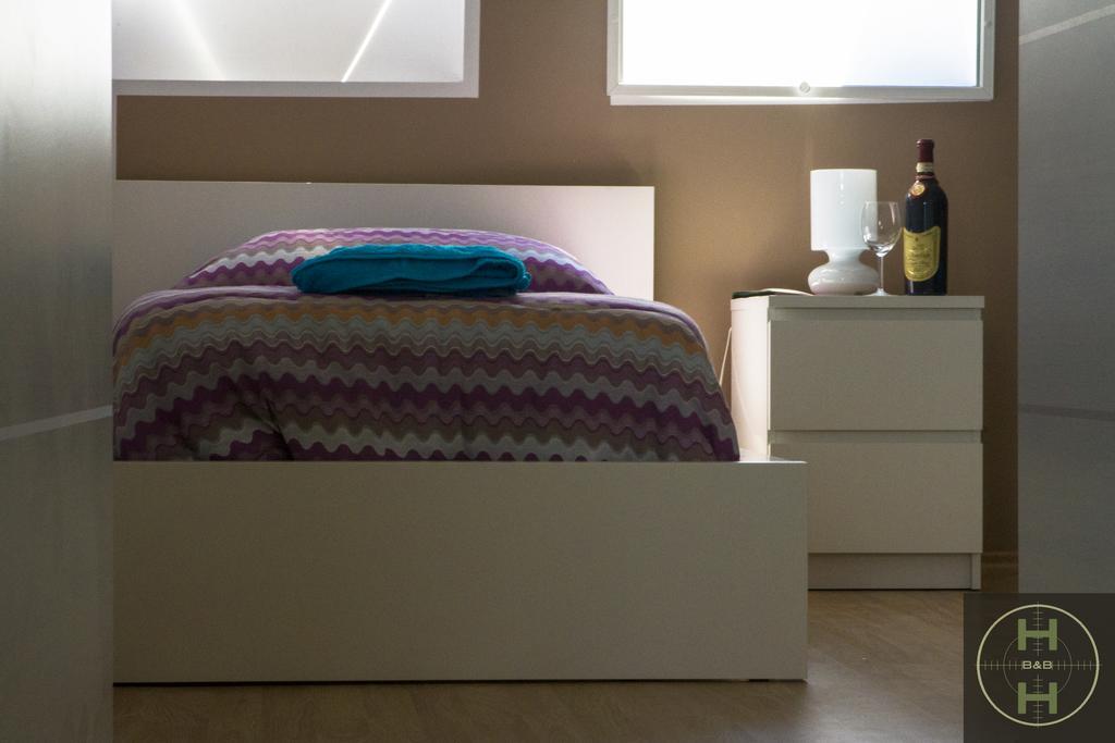 Hunters House Kft Bed And BreakfastToltestava エクステリア 写真