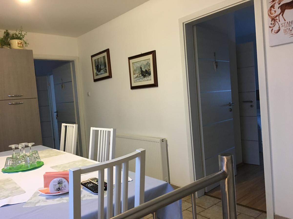 Hunters House Kft Bed And BreakfastToltestava エクステリア 写真